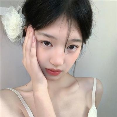 一个女王的少女时代